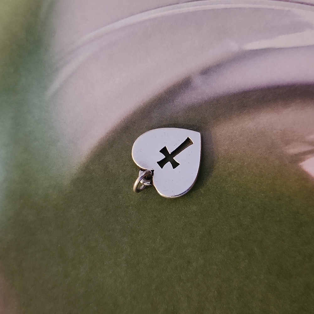 Firm ** James Avery Heart Crosslet